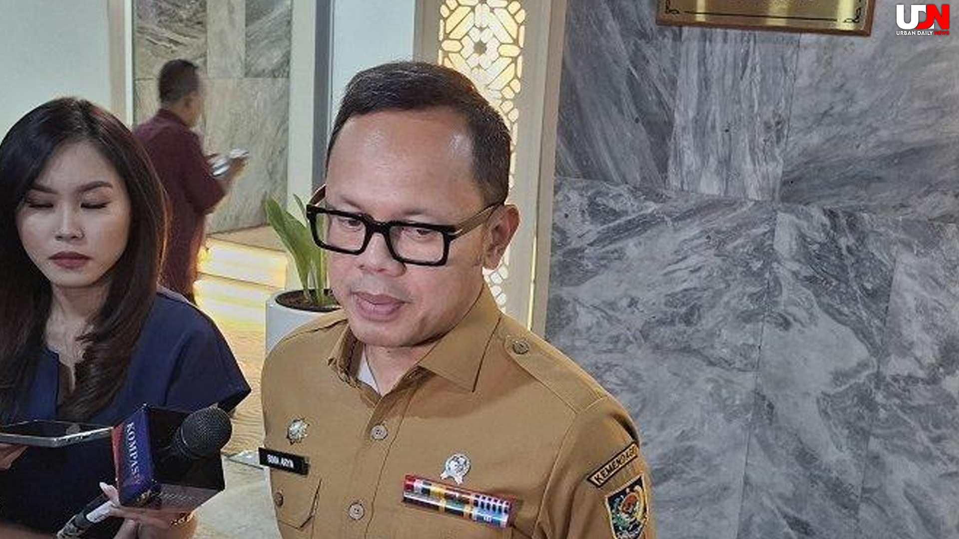 Wamendagri Dukung Kepala Daerah Tindak Ormas Bermasalah