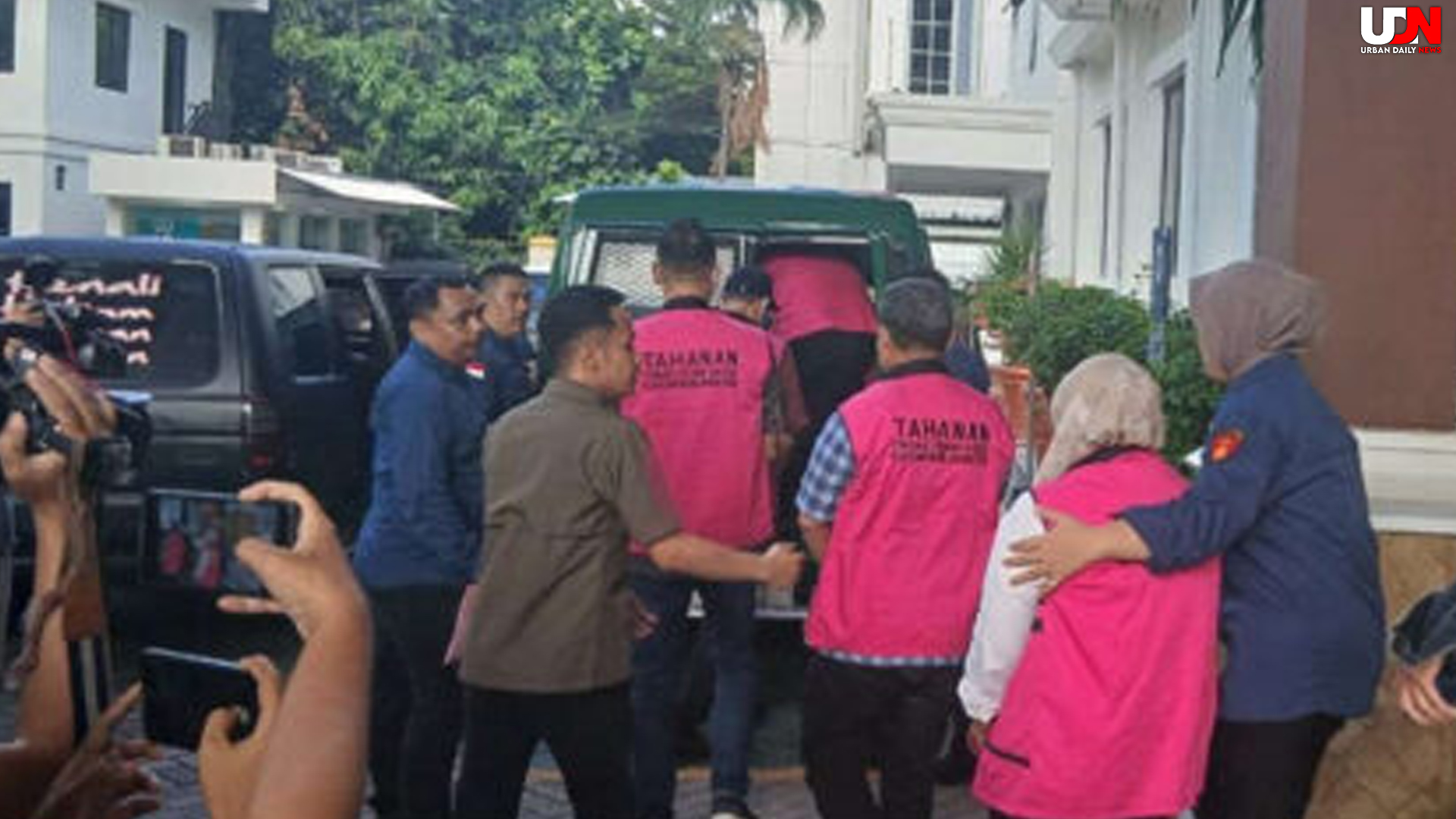 Menkomdigi Copot Dua Pejabat Tersangkut Kasus Korupsi PDNS