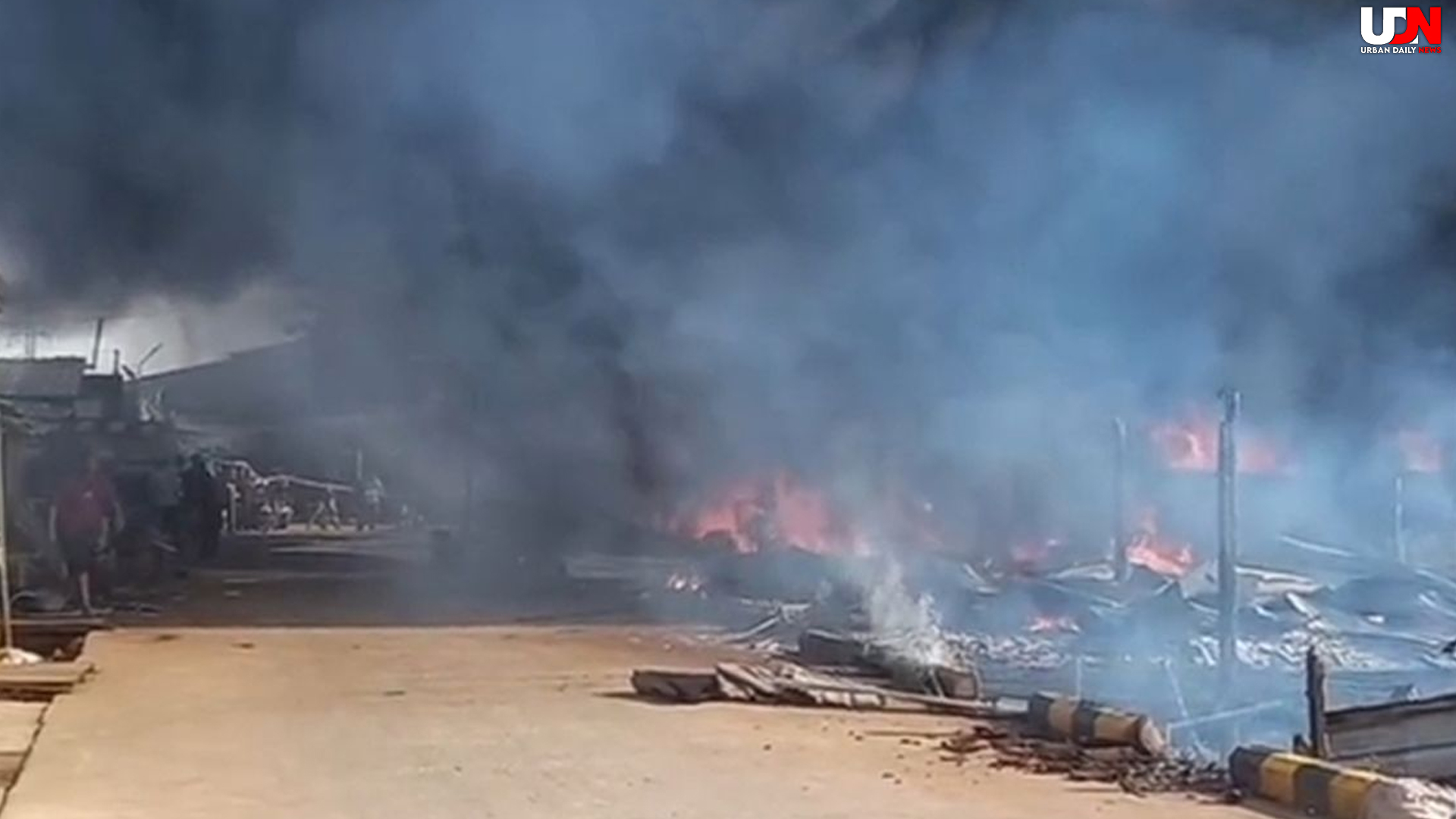 Kebakaran Hebat PT HWI Jepara, Ratusan Motor Buruh Terbakar