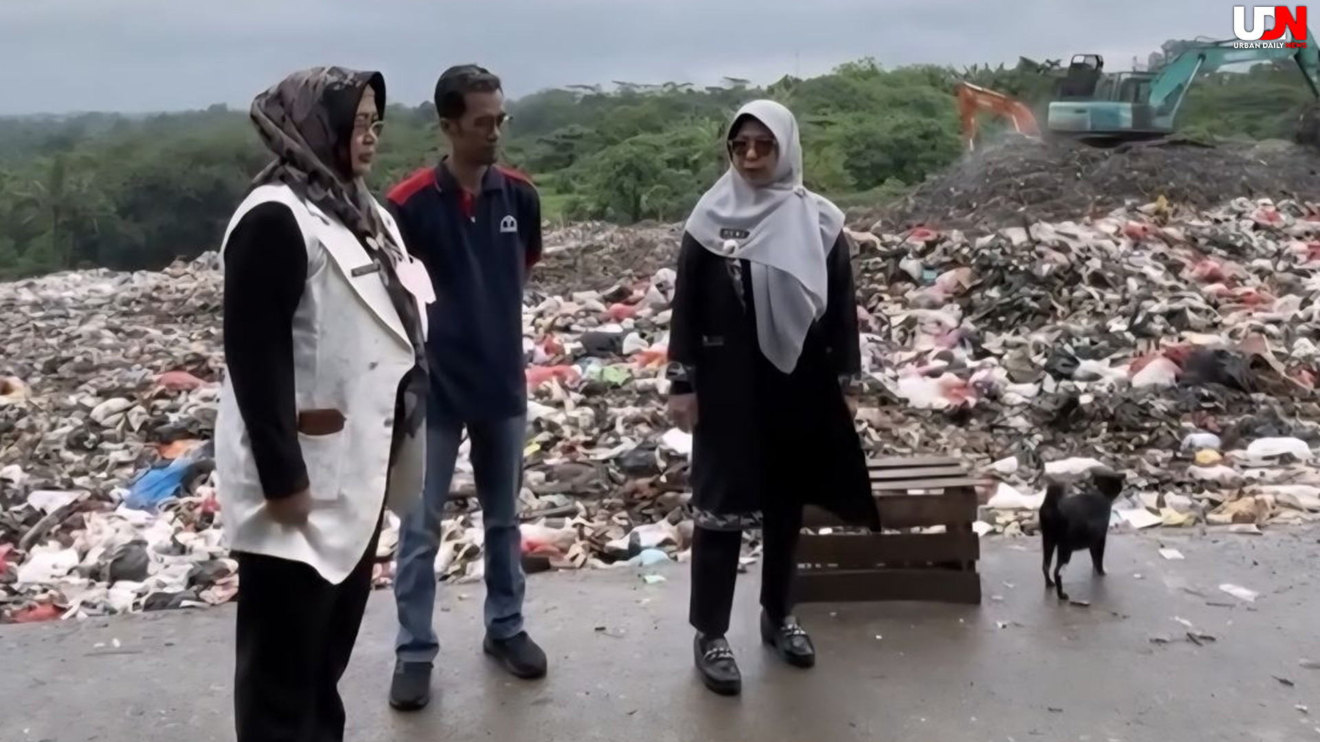 Protes Sampah Tangsel, Bupati Copot 2 Pejabat Langsung