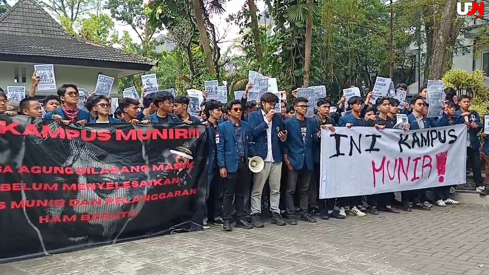 Mahasiswa UB Aksi di Samantha Krida, 5 Fakta Penting Tuntut