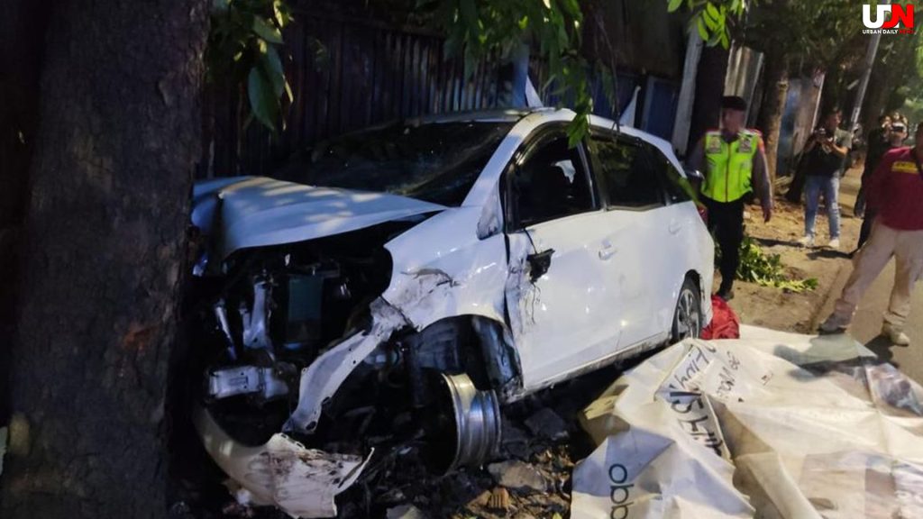 Pengemudi Mobil di Cisauk Tabrak 3 Motor Ternyata Masih Remaja