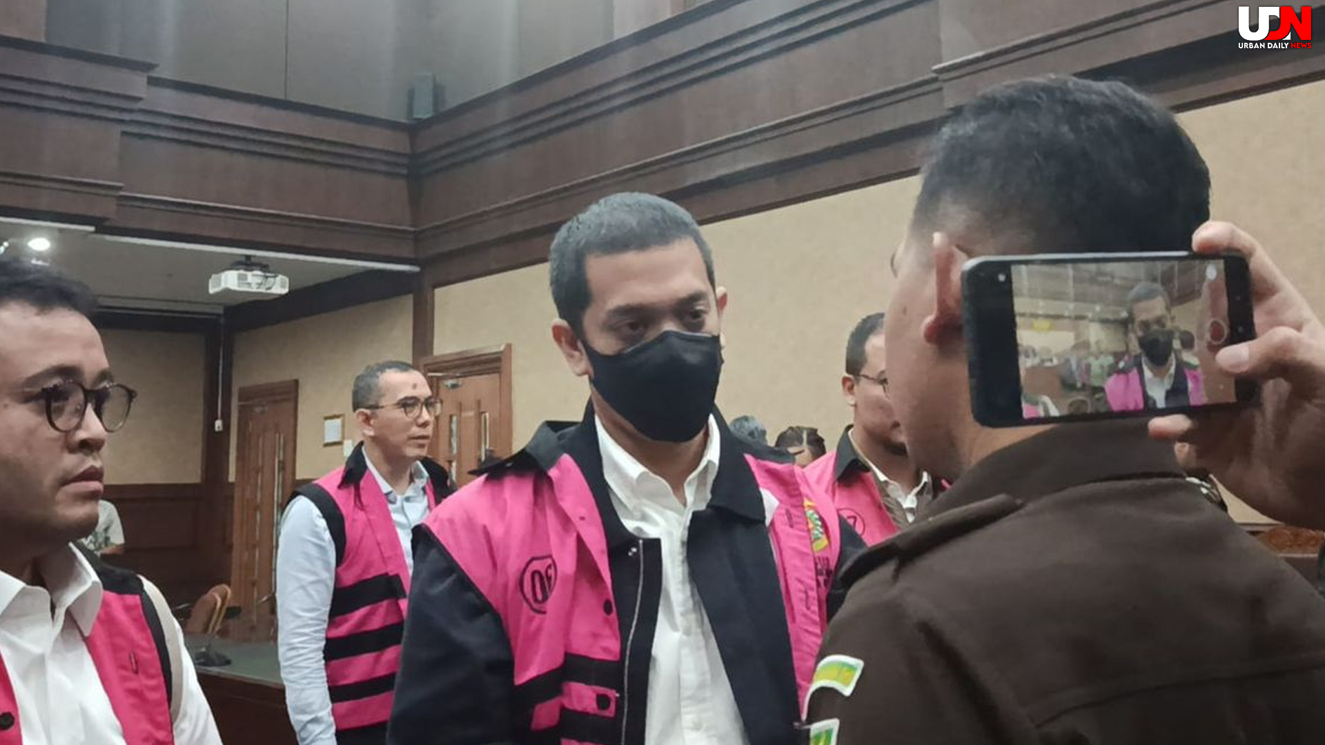 Pengacara Siapkan 4 Argumen Kuat untuk Bantah Tuduhan Terkait Kasus Minyak