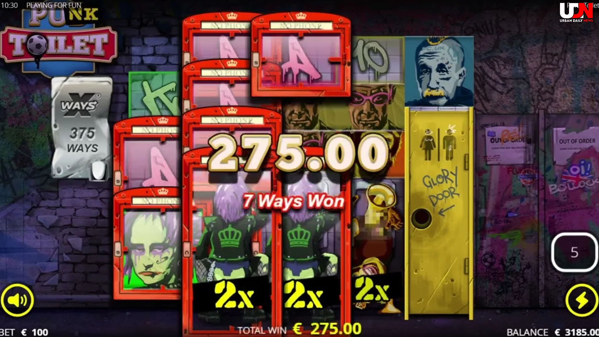 4 Drama Epik yang Terjadi di Punk Toilet, Seru Abis Bro