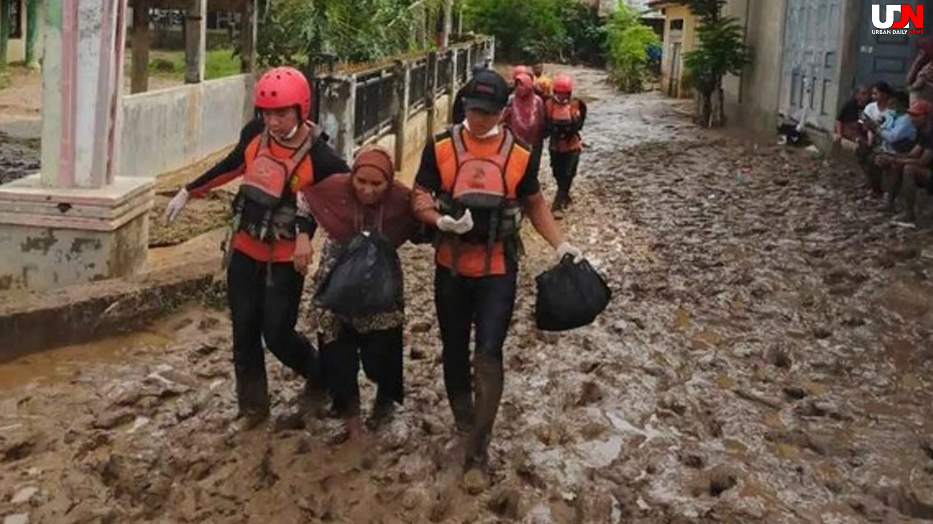 Komisi IX Tumpahkan Satgas, 4 Tim Medis Cepat Tanggap