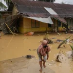 Menteri Ekraf Terima 4 Keluhan Utama Korban Banjir Saat Tinjau Aceh