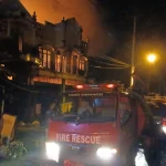 Gudang Furnitur Jepara Dilanda Api 13 Mobil Damkar Bergerak Cepat