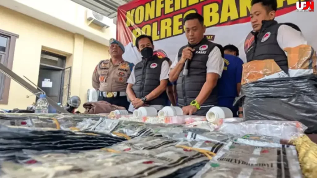 Polisi Bongkar COD Obat Terlarang 100 Butir Di Depok Absurd