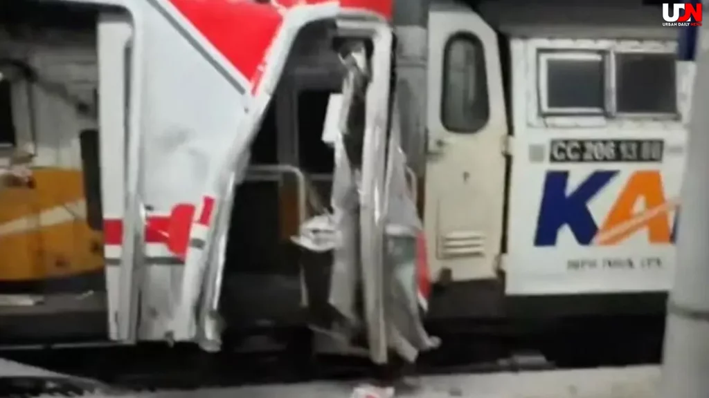 Super Duka Bekasi 3 Korban Tewas KA Argo Tabrak KRL